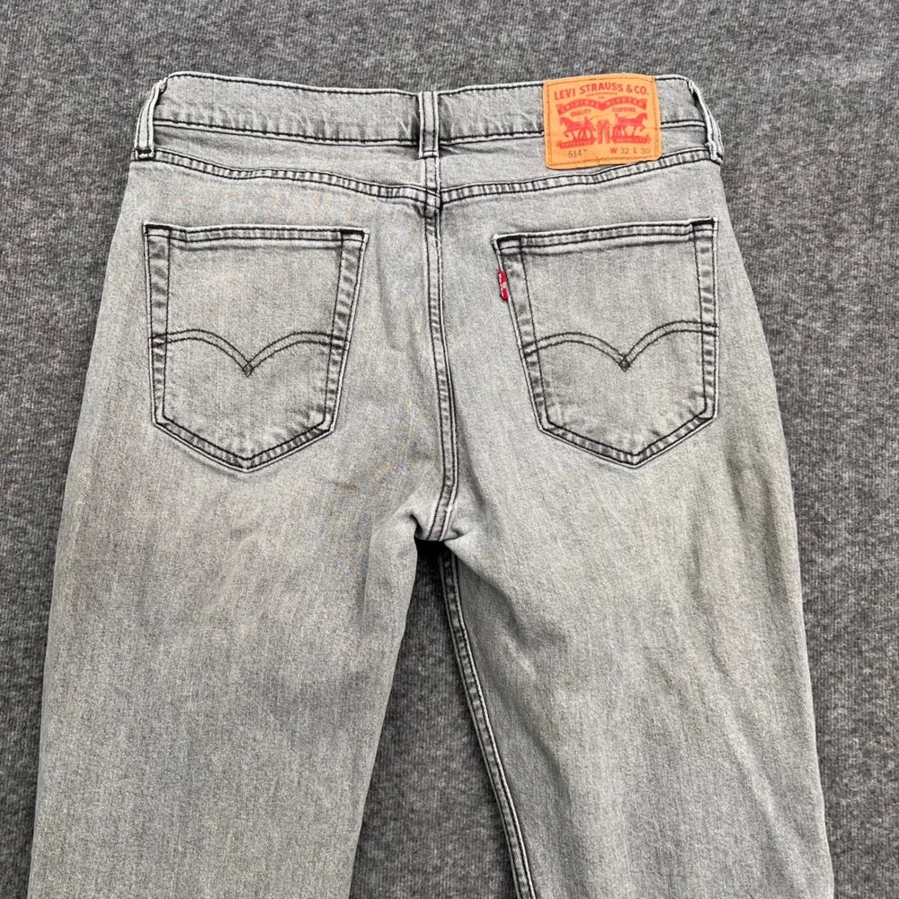 Levis 514 Straight Fit Jeans Light Gray Wash Denim Mens 32 Denim Relaxed‎